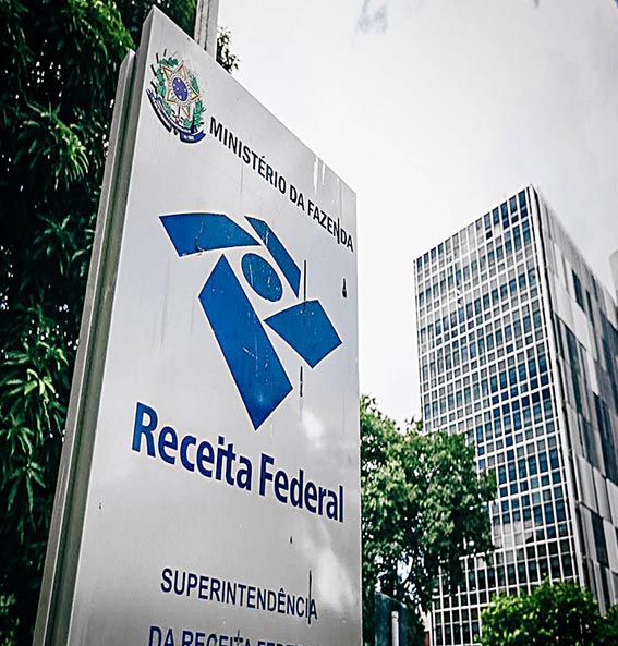 Quadro de informações da Receita Federal do Brasil - RFB. iStock / Rmcarvalho